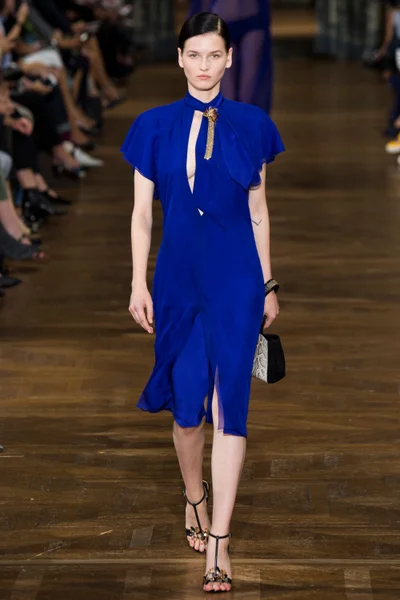 Look 26